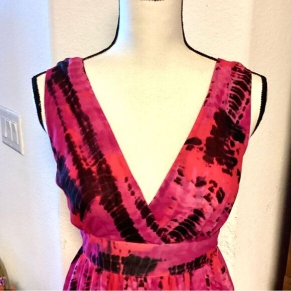 What’eva bare Back Plunging V-neck Lined‎ Maxi Dress Small - Picture 5 of 10